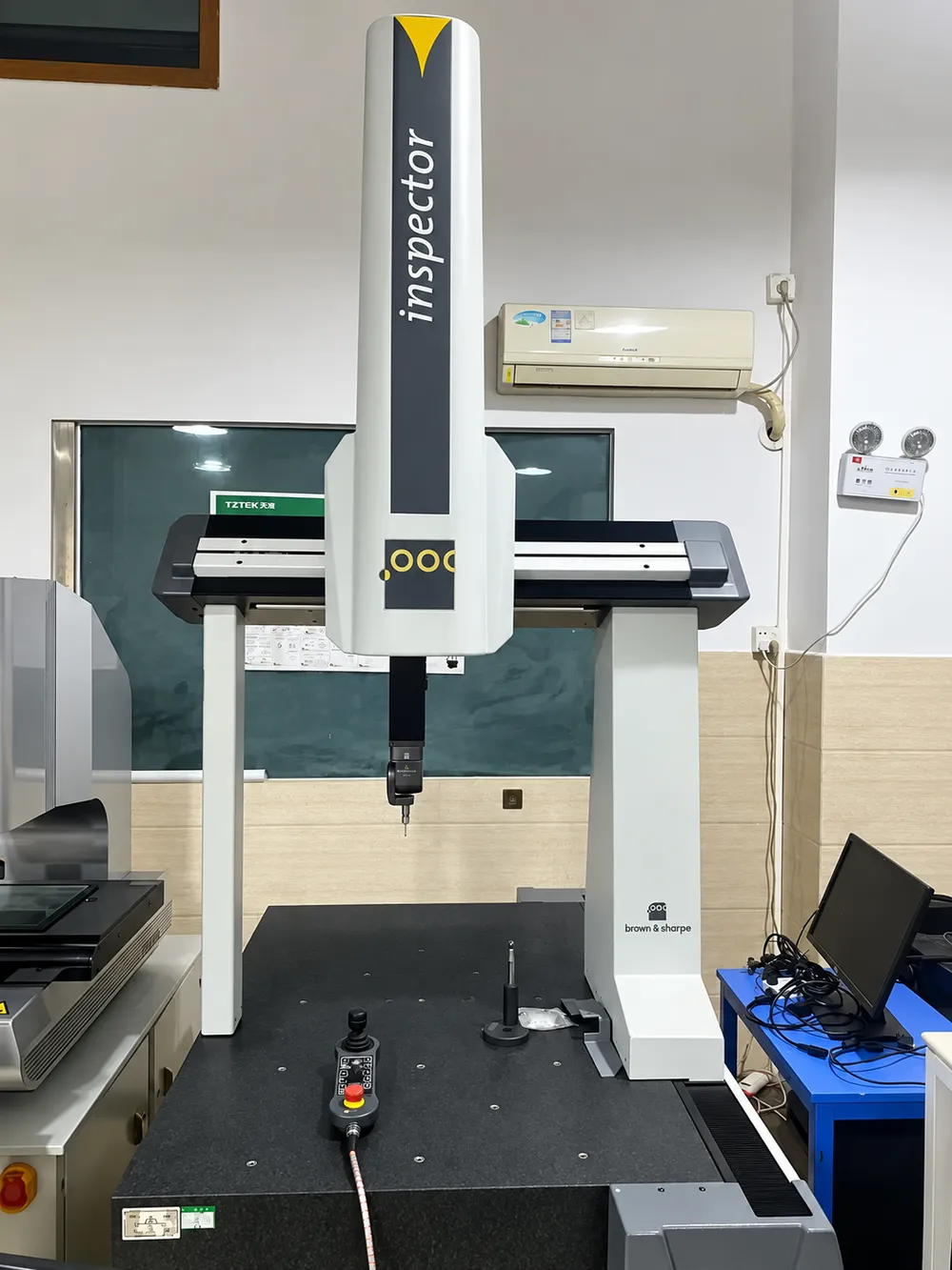 Coordinate Measuring Machine (CMM) for precision dimensional inspection